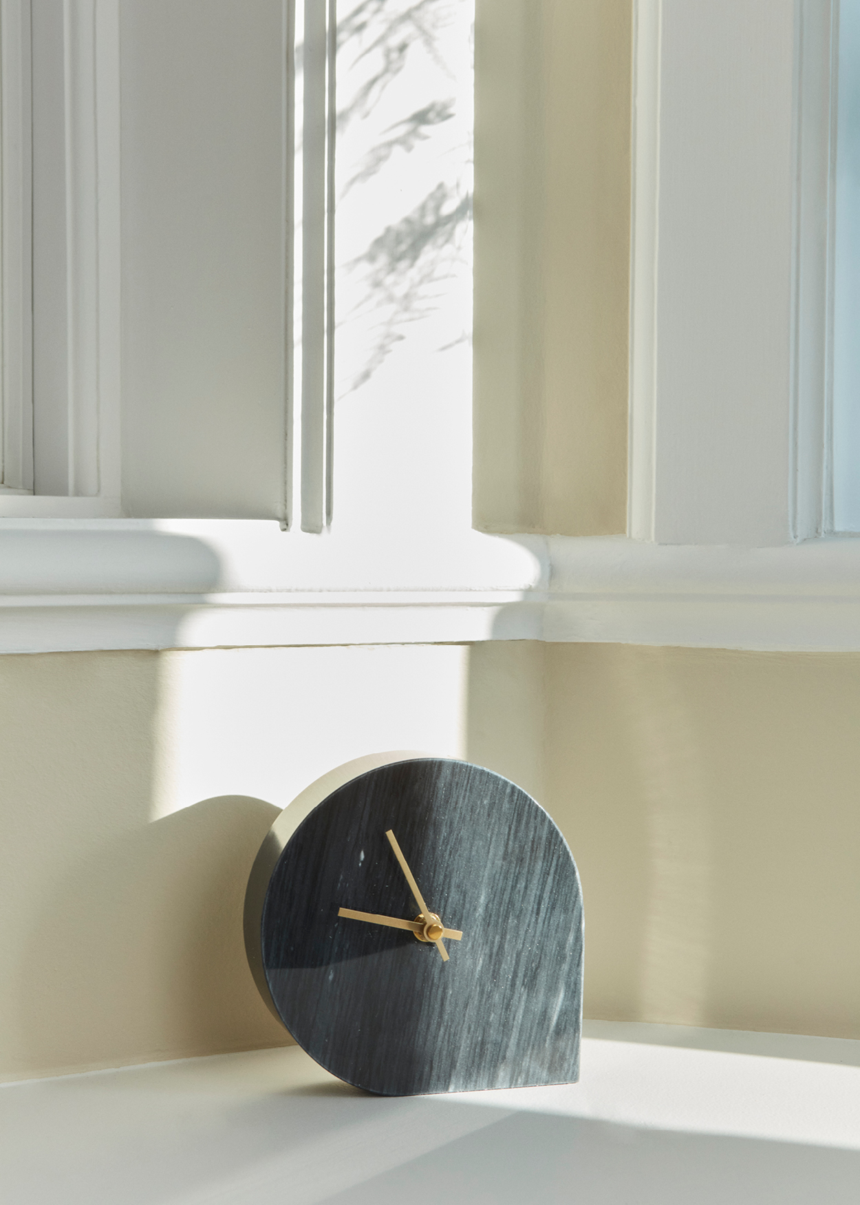 STILLA clock